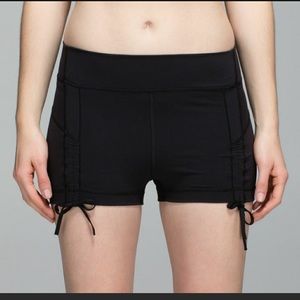 Lululemon Cinch Short